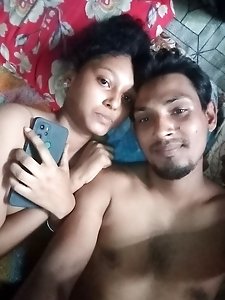 Magical Chinese homemakers indulge in self-pleasure